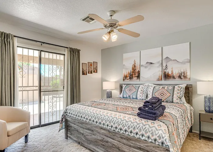 Spacious Yard! Escape, Near Shops & Golf Holiday home Yuma
