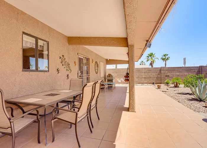 Holiday home Spacious Yard! Escape, Near Shops & Golf Yuma